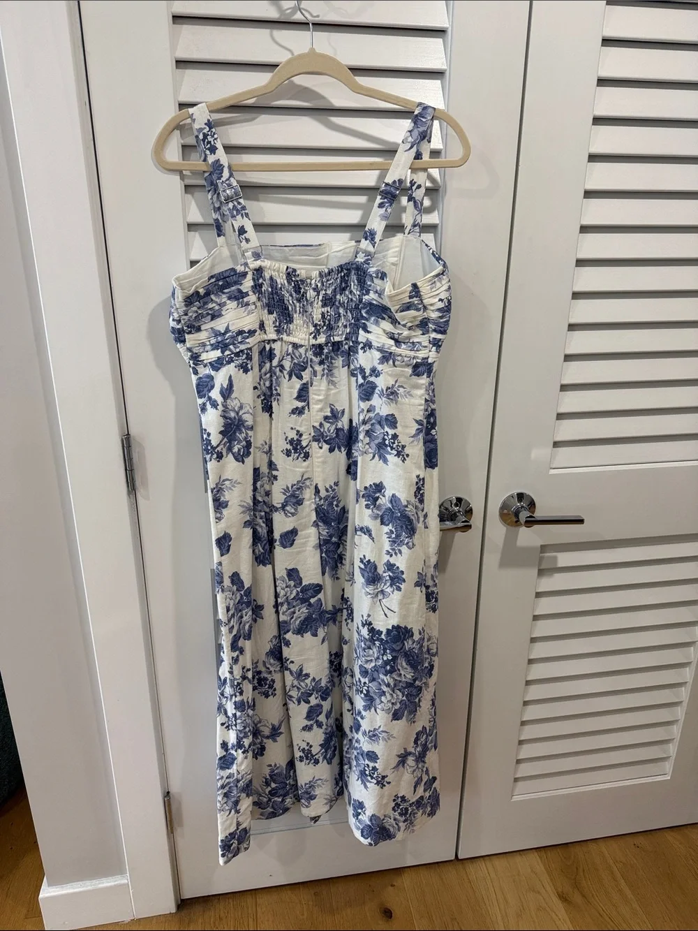 Abercrombie & Fitch White Midi Dress with Blue Floral Print